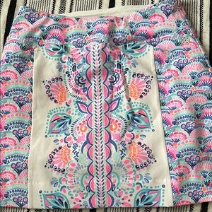 Lilly Pulitzer Colorful Patterned Women's golf Skirt with built in shorts
